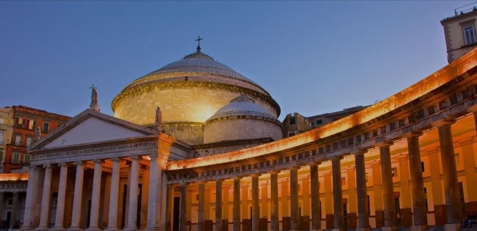 Il Salotto Di Chiaia Affittacamere Napoli